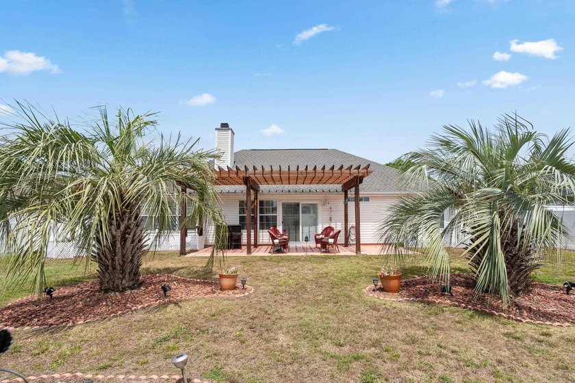Welcome home to a well maintained three bedroom, two bath home - photo 30