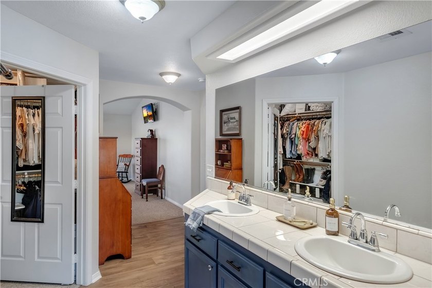Welcome to Apple Valley and this beautiful home with 3 bedrooms - photo 30