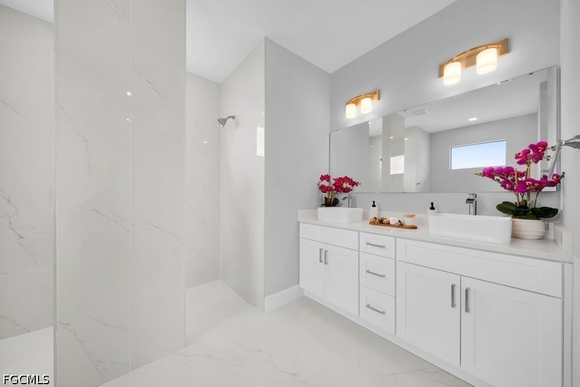 Price Improved! New construction in Cape Coral under $360K - photo 8