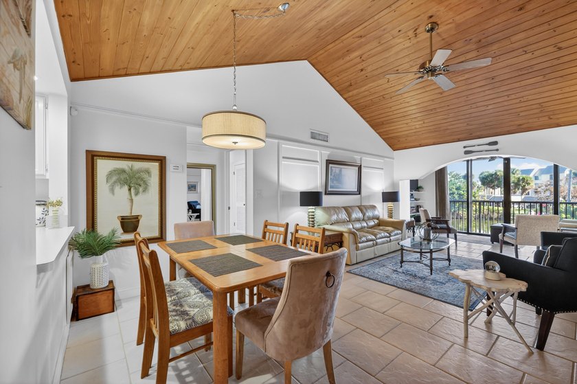 Hutchinson Island! Ocean Village! Beautiful 2 bedroom 2 bath - photo 11