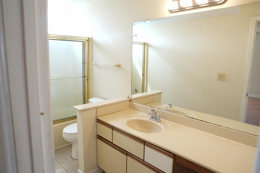Located in Myrtle Beach, this 3-bedroom, 2 full bathroom condo - photo 14