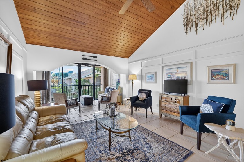 Hutchinson Island! Ocean Village! Beautiful 2 bedroom 2 bath - photo 14