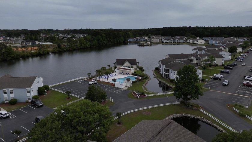 Located in Myrtle Beach, this 3-bedroom, 2 full bathroom condo - photo 15