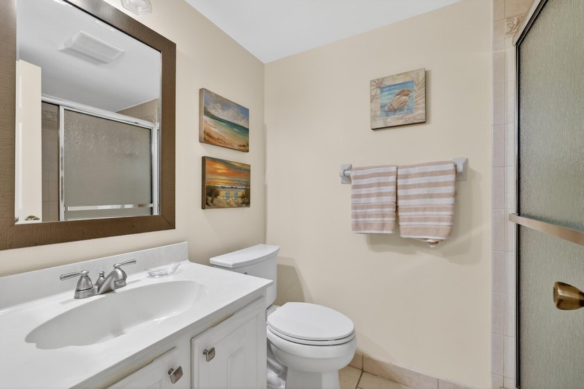 Hutchinson Island! Ocean Village! Beautiful 2 bedroom 2 bath - photo 25