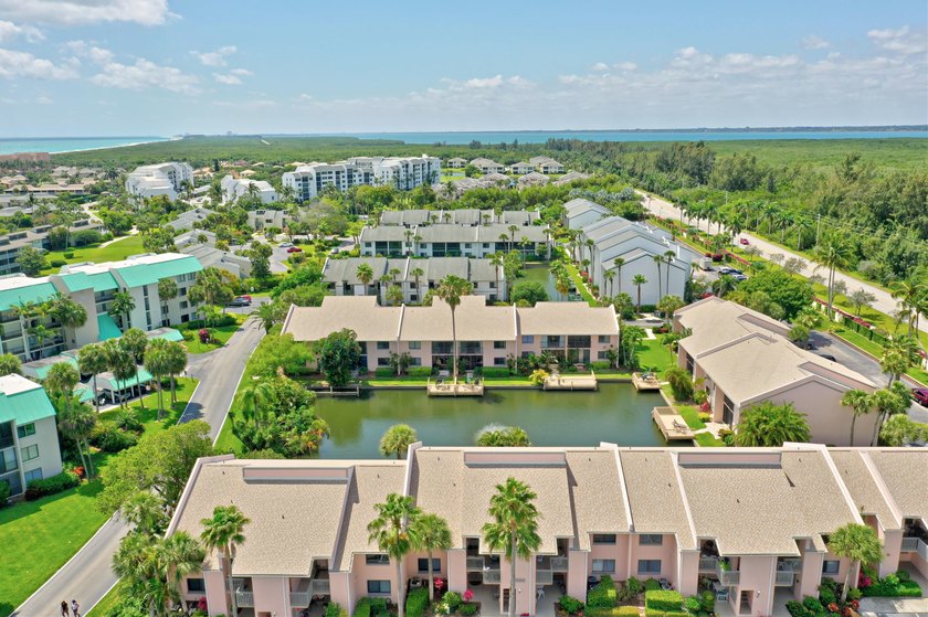 Hutchinson Island! Ocean Village! Beautiful 2 bedroom 2 bath - photo 30