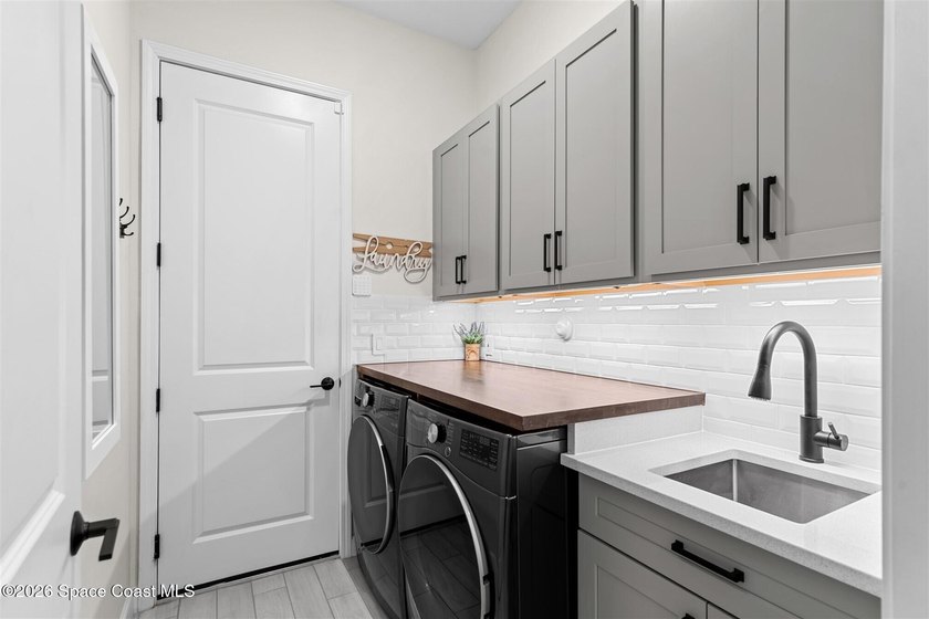 Model-inspired 3 bedroom + flex room, 3 full baths, 3 car garage - photo 50