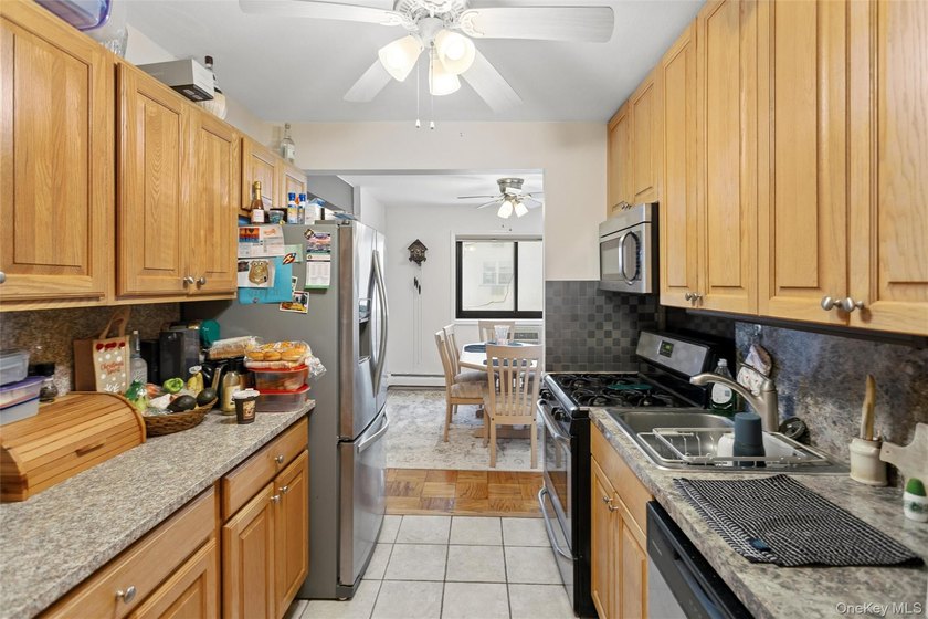 Welcome to oceanfront living at its finest! This beautifully - photo 14