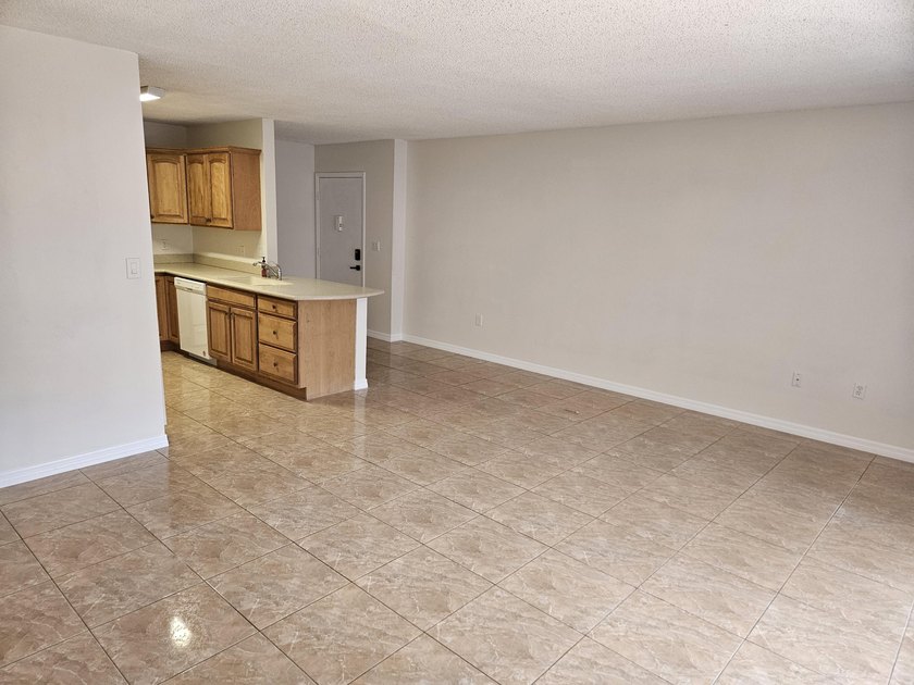 Discover comfort and convenience in this freshly updated - photo 3