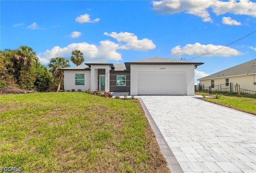 Up to $10,000 toward buyer's closing costs with an acceptable - photo 3
