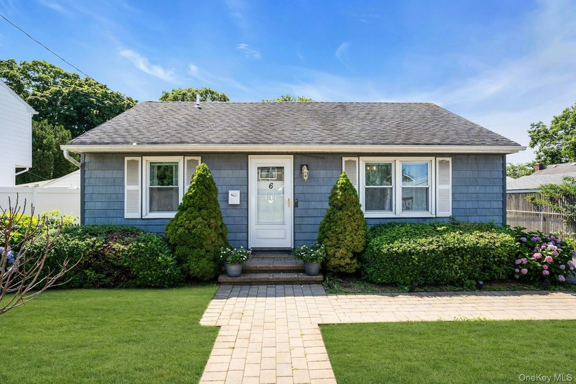 Welcome to 6 Linton Court, a beautifully maintained 2-bedroom - photo 2