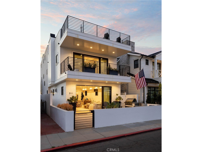 Just one block from the sand, this custom-built Newport Beach - photo 38