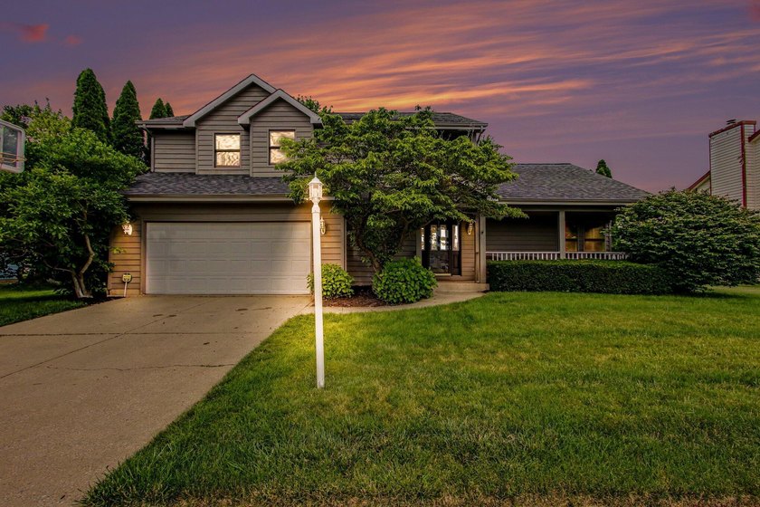 Wonderful 2 story located in desirable Valparaiso subdivision - photo 25