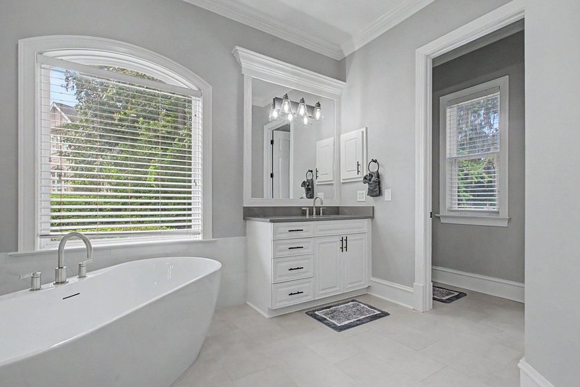 This exceptional 5-bedroom, 3.5-bath home in the gated Golden - photo 34