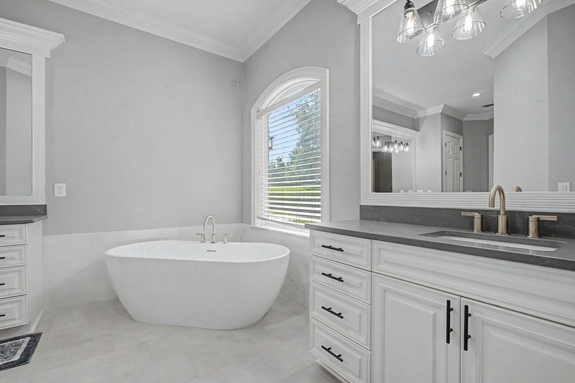 This exceptional 5-bedroom, 3.5-bath home in the gated Golden - photo 35