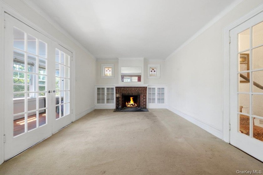 Nestled away on a desirable corner property in the Riverdale - photo 7