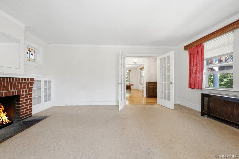 Nestled away on a desirable corner property in the Riverdale - photo 8