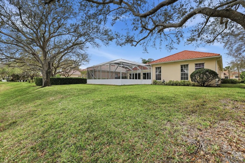Come see this beautiful Windsor model in the popular Riverwalk - photo 27
