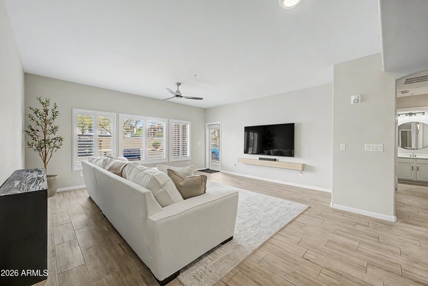 Welcome to elevated living in this beautifully upgraded ground - photo 5