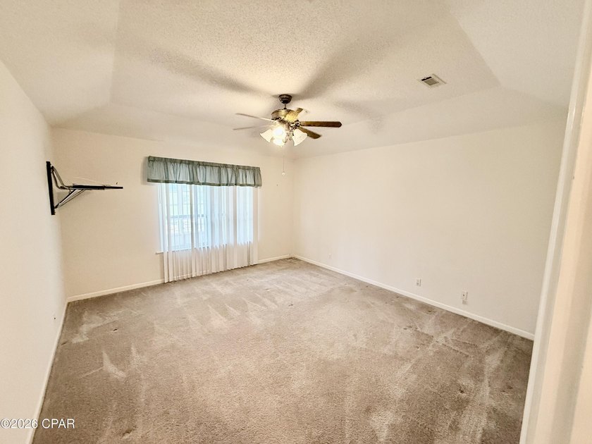 Welcome home to this spacious 3-bedroom, 2-bath brick home - photo 23