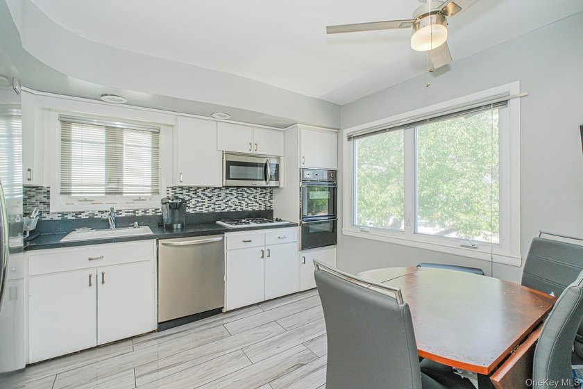 Welcome to 1438 East 70th Street - A Home With Space, Comfort &amp; - photo 15