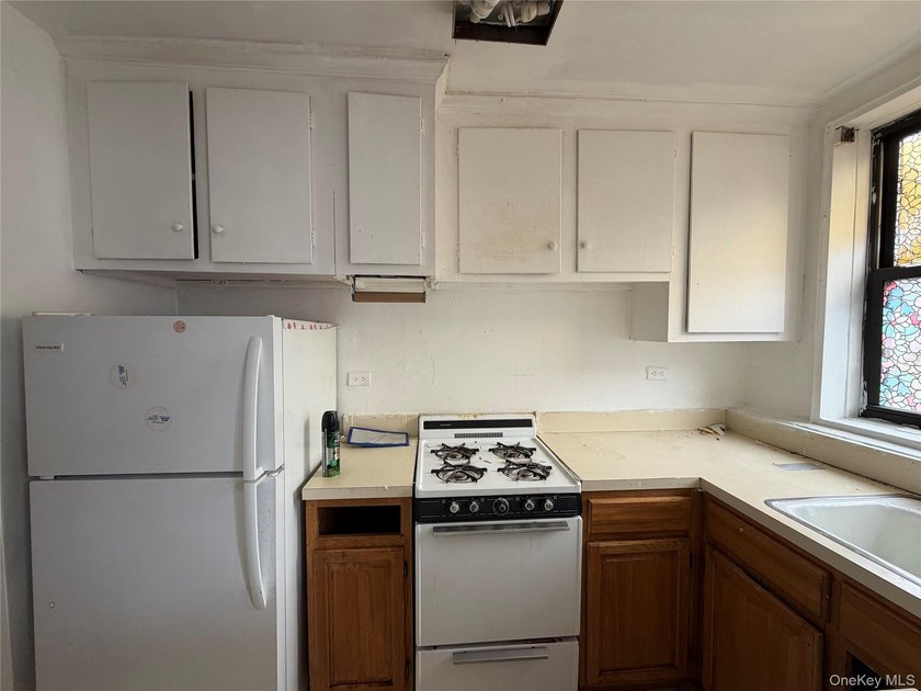 Handyman Special and Offers Great Potential. This Top Floor (7th - photo 7