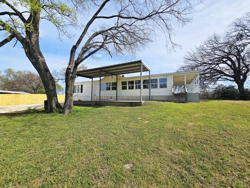 3/2 Waterfront Home in Big Creek Subdivision - photo 2