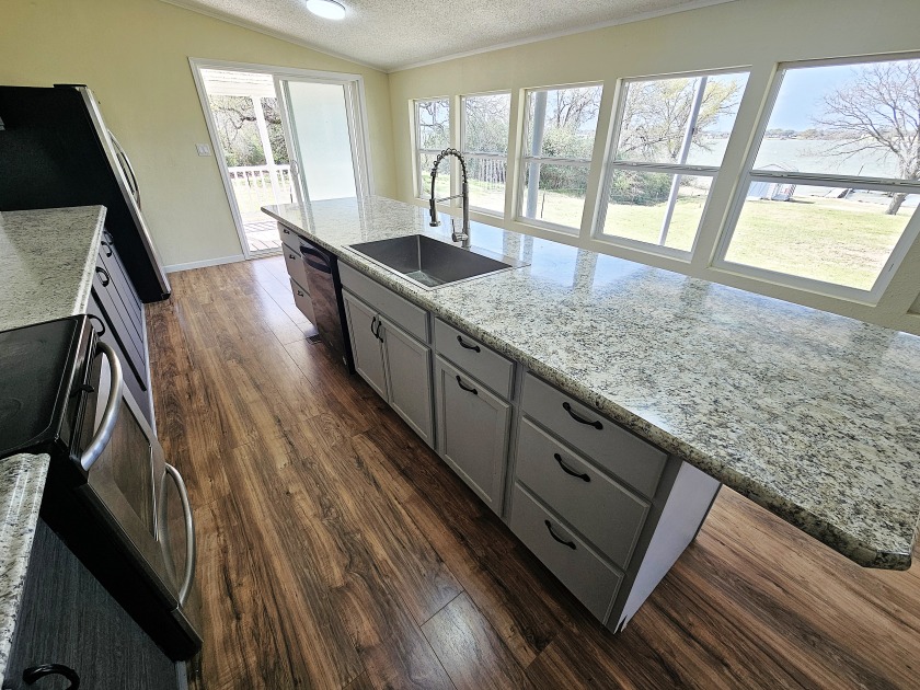 3/2 Waterfront Home in Big Creek Subdivision - photo 15