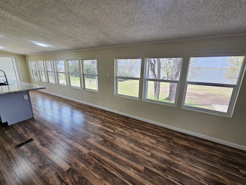 3/2 Waterfront Home in Big Creek Subdivision - photo 20
