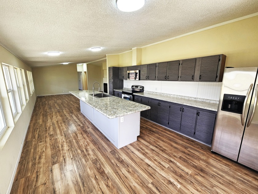 3/2 Waterfront Home in Big Creek Subdivision - photo 13