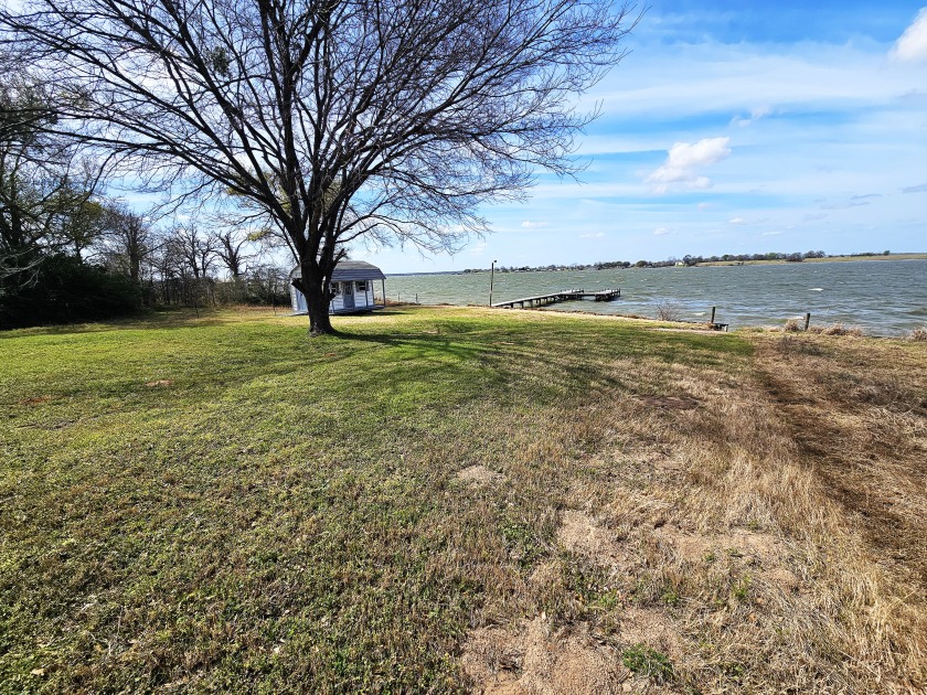 3/2 Waterfront Home in Big Creek Subdivision - photo 8