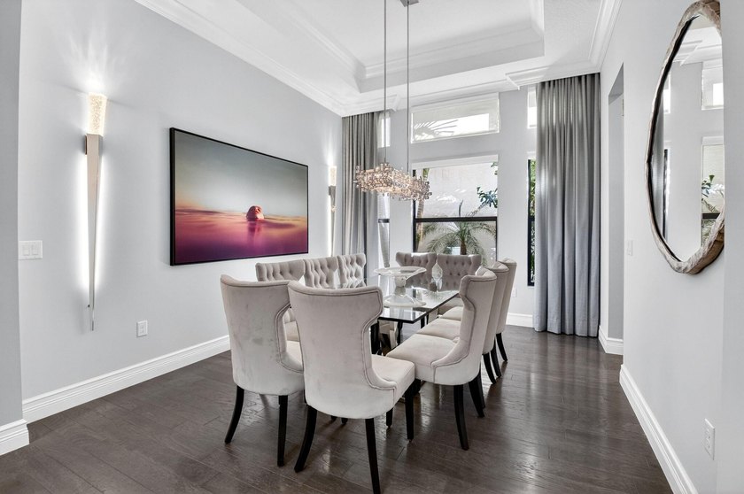 Welcome to Prestigious Seven Bridges. This Vizcaya Model with 5 - photo 12