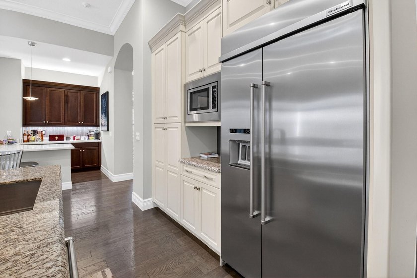Welcome to Prestigious Seven Bridges. This Vizcaya Model with 5 - photo 23
