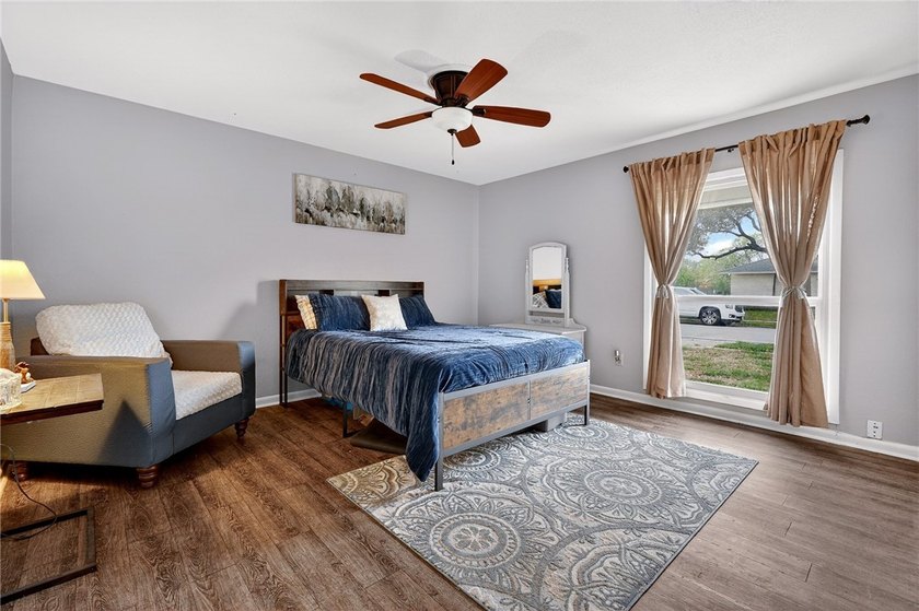 Open House Sun., June 14th from 1 to 3! Nestled in the desirable - photo 26
