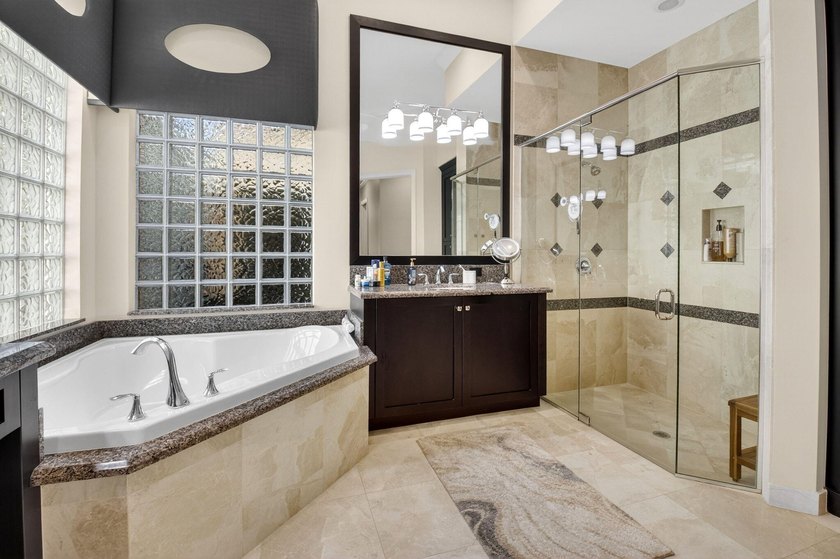 Welcome to Prestigious Seven Bridges. This Vizcaya Model with 5 - photo 35