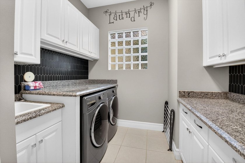 Welcome to Prestigious Seven Bridges. This Vizcaya Model with 5 - photo 48