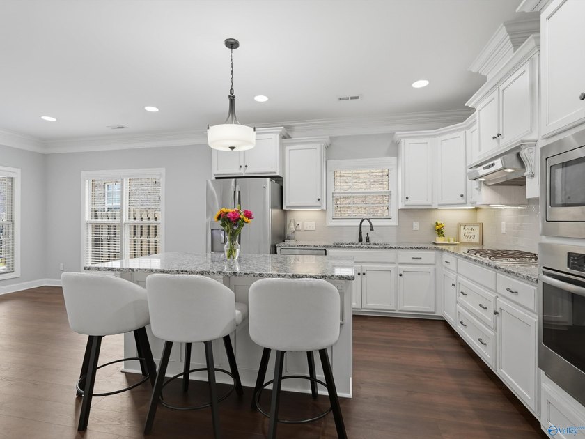Nestled in highly sought-after Lake Forest, this beautiful - photo 7