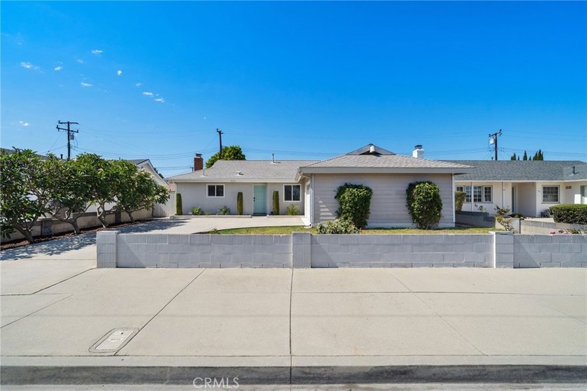 Welcome to 8181 Holland Drive in Huntington Beach's sought-after - photo 3