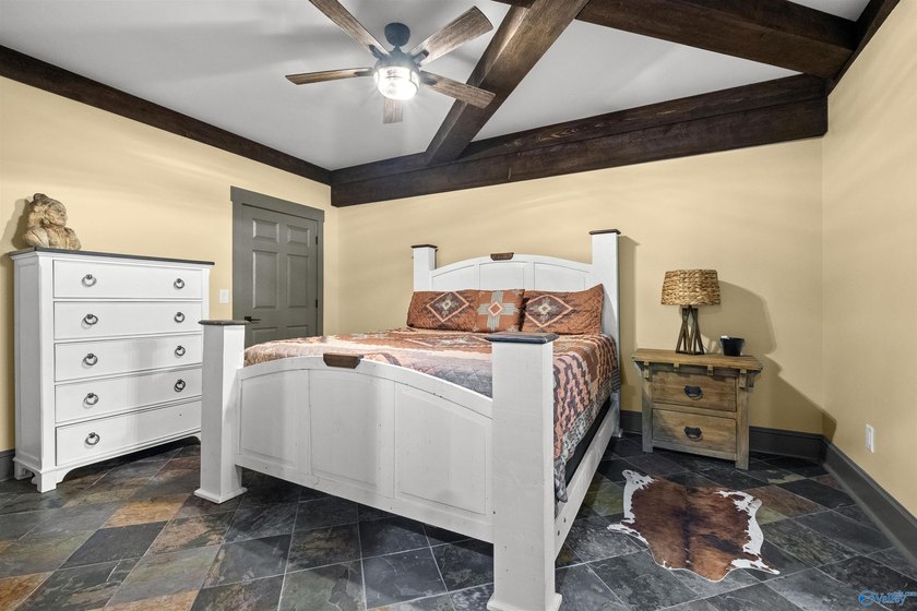 LAKEFRONT LUXURY ESTATE on Weiss Lake! This 5,272+/- sq. ft - photo 44