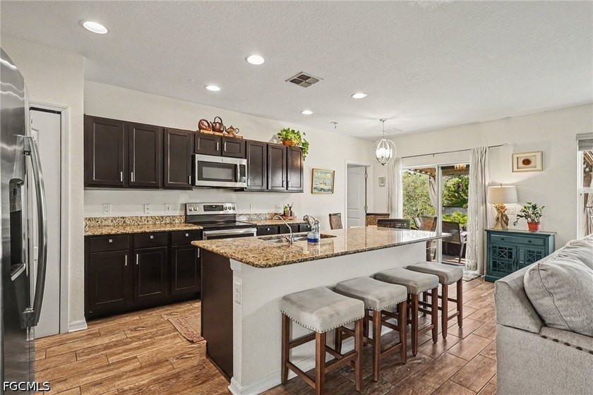 X Flood Zone | Oversized 0.34-Acre Lot | Family-Friendly &amp; - photo 4