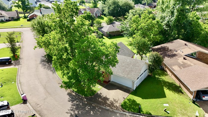 Welcome home to 102 Mary's Cove! This beautifully updated home - photo 38