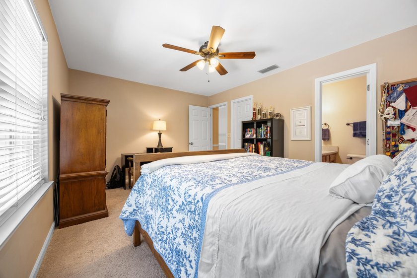 Beautifully situated on 1.36 private acres in desirable NE - photo 40