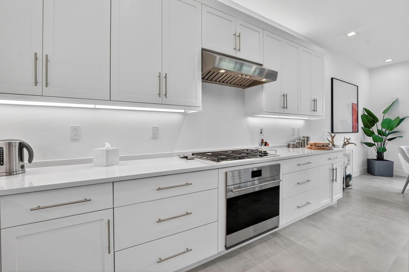 Brand New Home 5/5 upgraded in Lotus Edge. Don't wait to build - photo 12