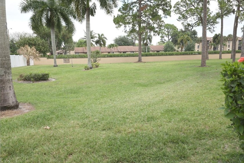 ADULT COMMUNITY 55+, Check out this well maintained second floor - photo 3