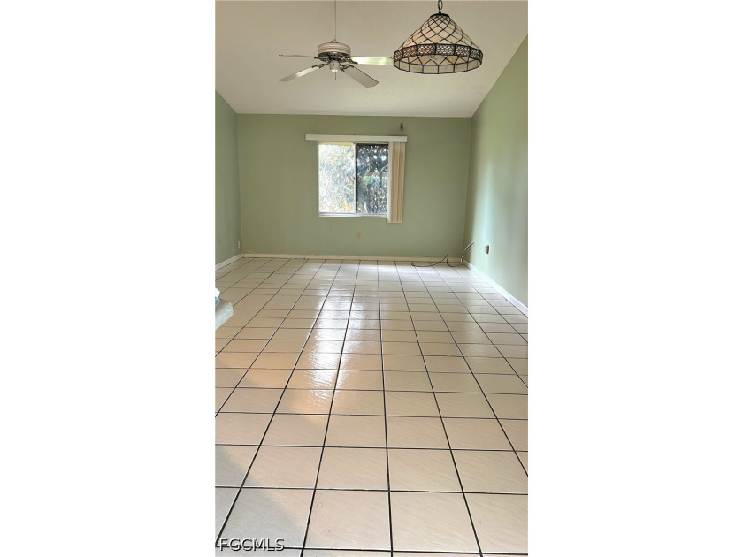 MOTIVATED SELLER!!! (Home needs TLC and cosmetic work) - photo 3
