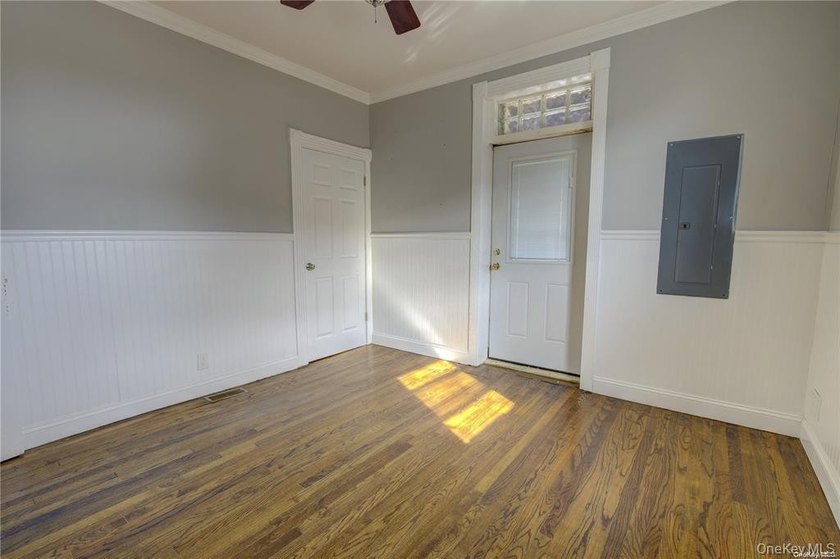 Welcome to 720 Franklin Blvd!!! A distinctive corner property - photo 15