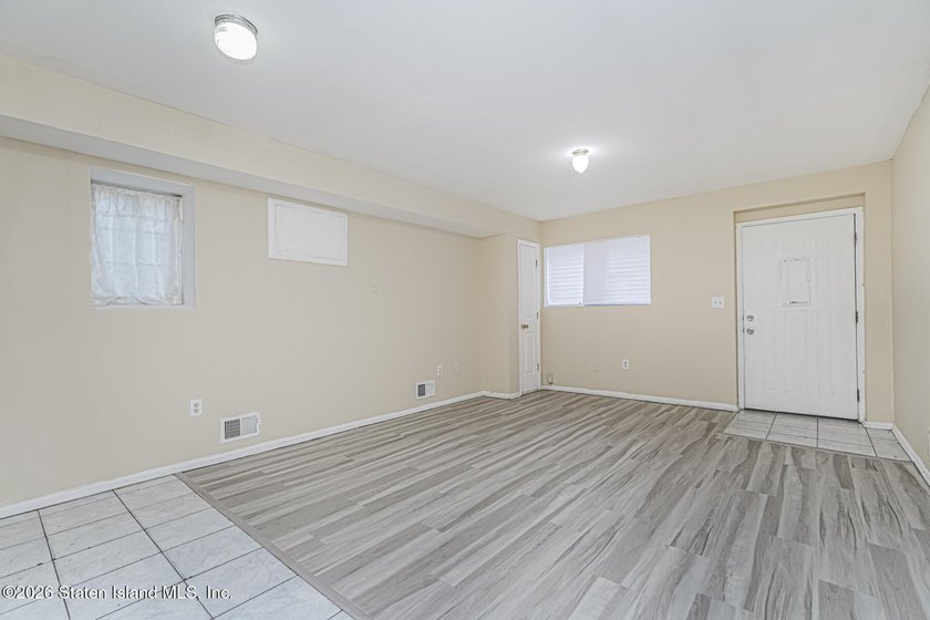 Rare opportunity for investor or end user to own a spacious - photo 16