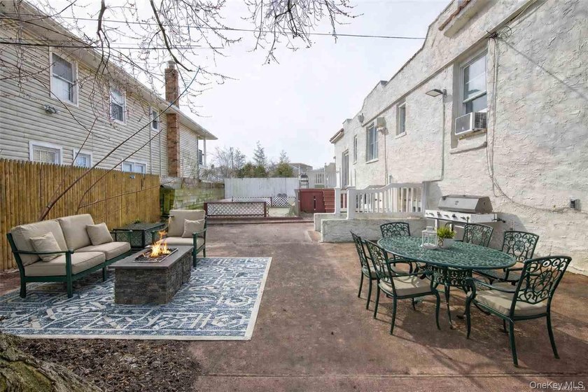 Welcome to 720 Franklin Blvd!!! A distinctive corner property - photo 17