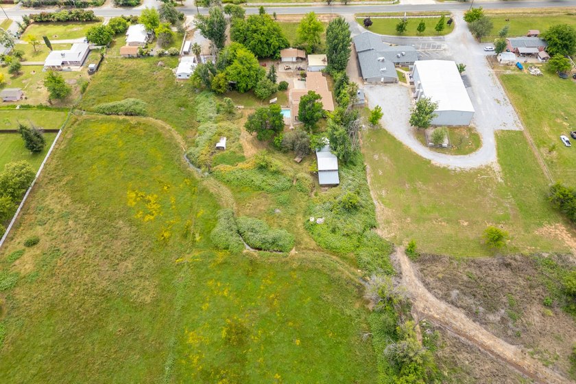 Welcome to 20436 Gas Point Rd in Cottonwood! This property - photo 25