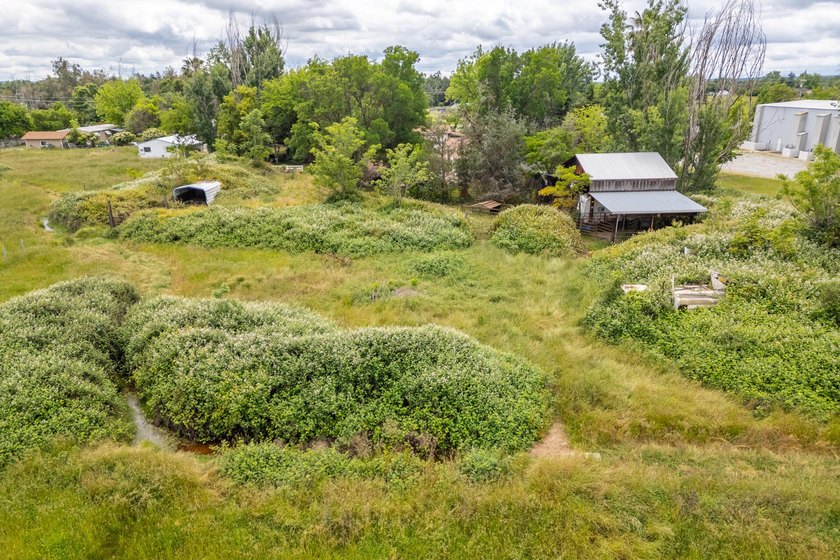 Welcome to 20436 Gas Point Rd in Cottonwood! This property - photo 27