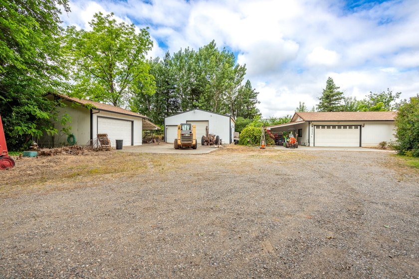 Welcome to 20436 Gas Point Rd in Cottonwood! This property - photo 33